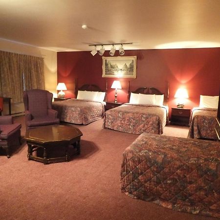 Ivy Rose Motor Inn Γουίντσορ Εξωτερικό φωτογραφία
